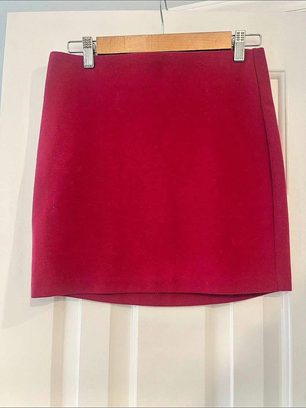 BCBGeneration Mini bandage Skirt in Pink Size Medium Like New